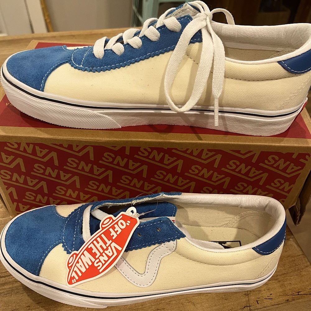 New in box, Vans 7/8.5